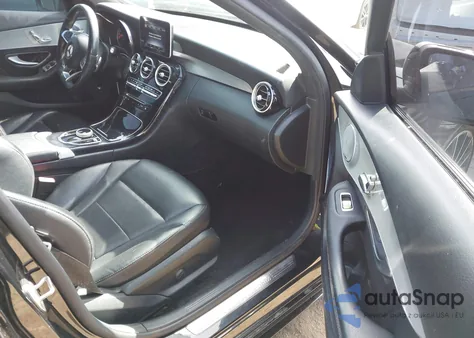 2018 Mercedes-Benz C 300 from USA, damaged, VIN 55SWF4JB7JU249607